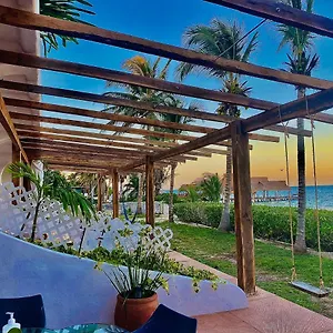 Punta Me Cancun